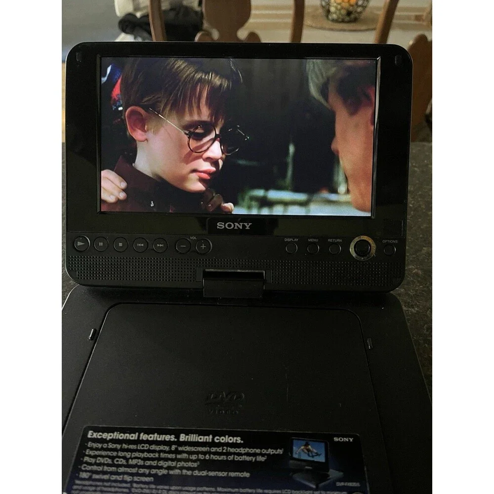 Sony Portable DVD Player #NP-FX110 Remote, Pow Cord Preowned Tested Works GREAT